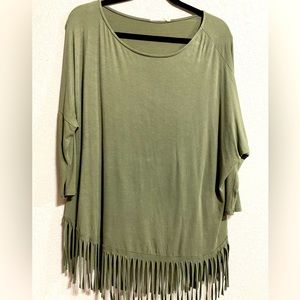 Uge size Small olive green fringe trim short sleeve shirt